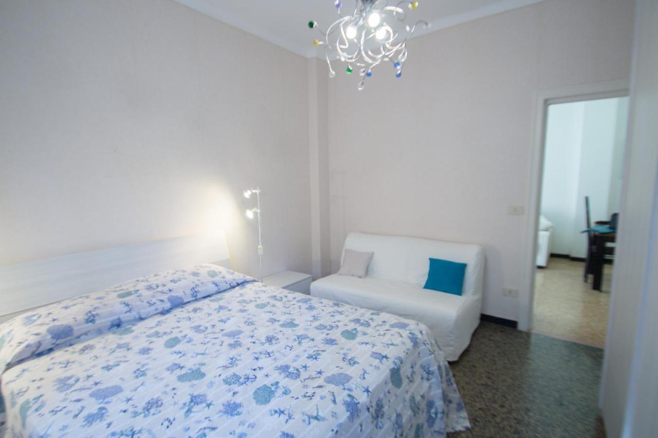 Grande Bilocale Con Giardino E Posto Auto Privato Comodo Al Mare Varazze Exterior photo