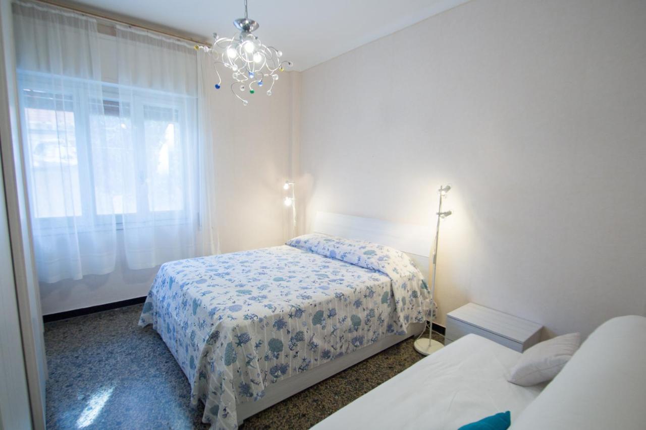 Grande Bilocale Con Giardino E Posto Auto Privato Comodo Al Mare Varazze Exterior photo